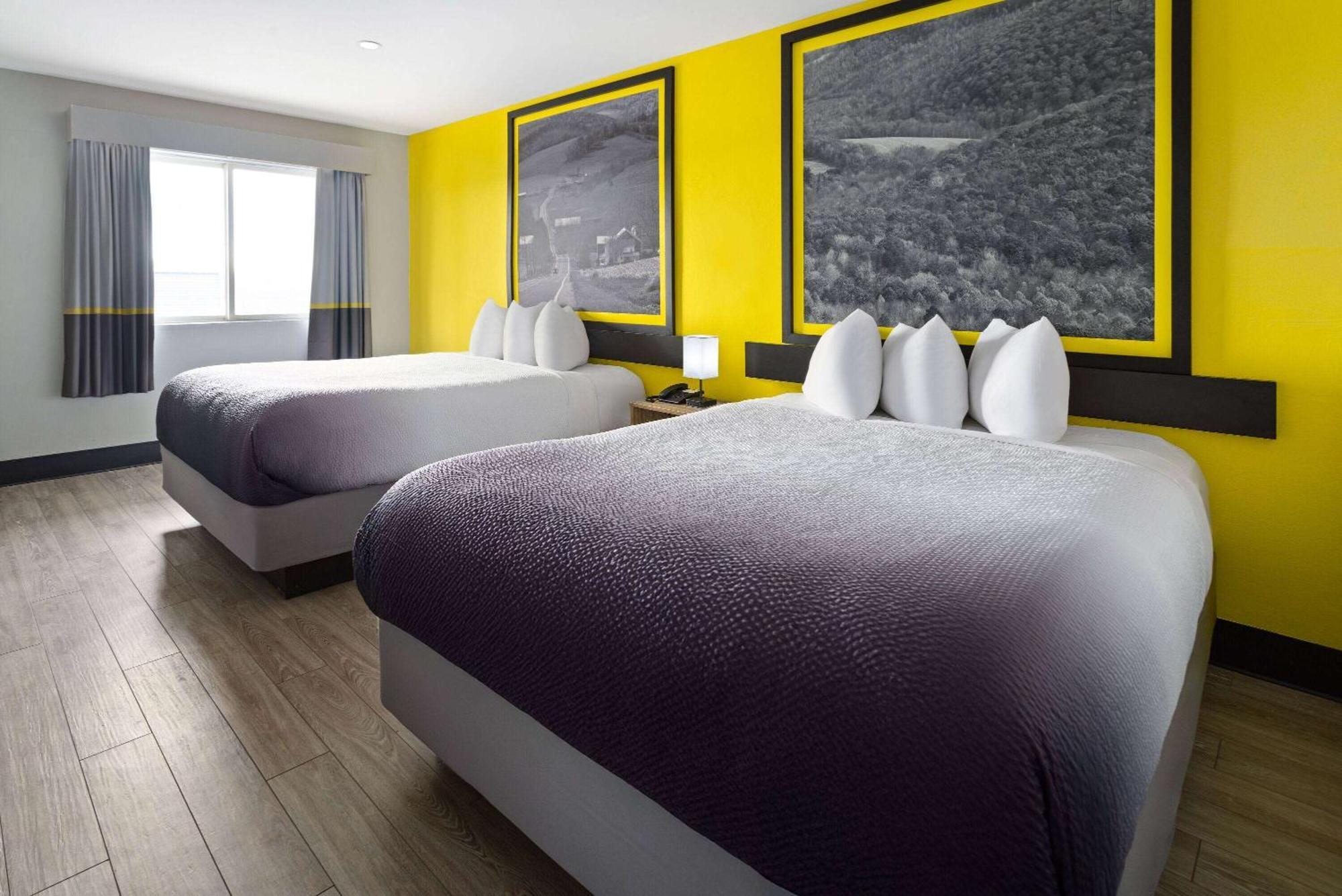 Motel Super 8 By Wyndham Hazleton Zewnętrze zdjęcie